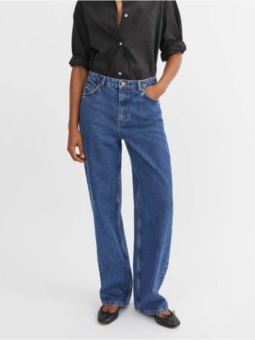 SKALL STUDIO Straight-Leg Maddy High-Rise Jeans in Medium Blue NWT